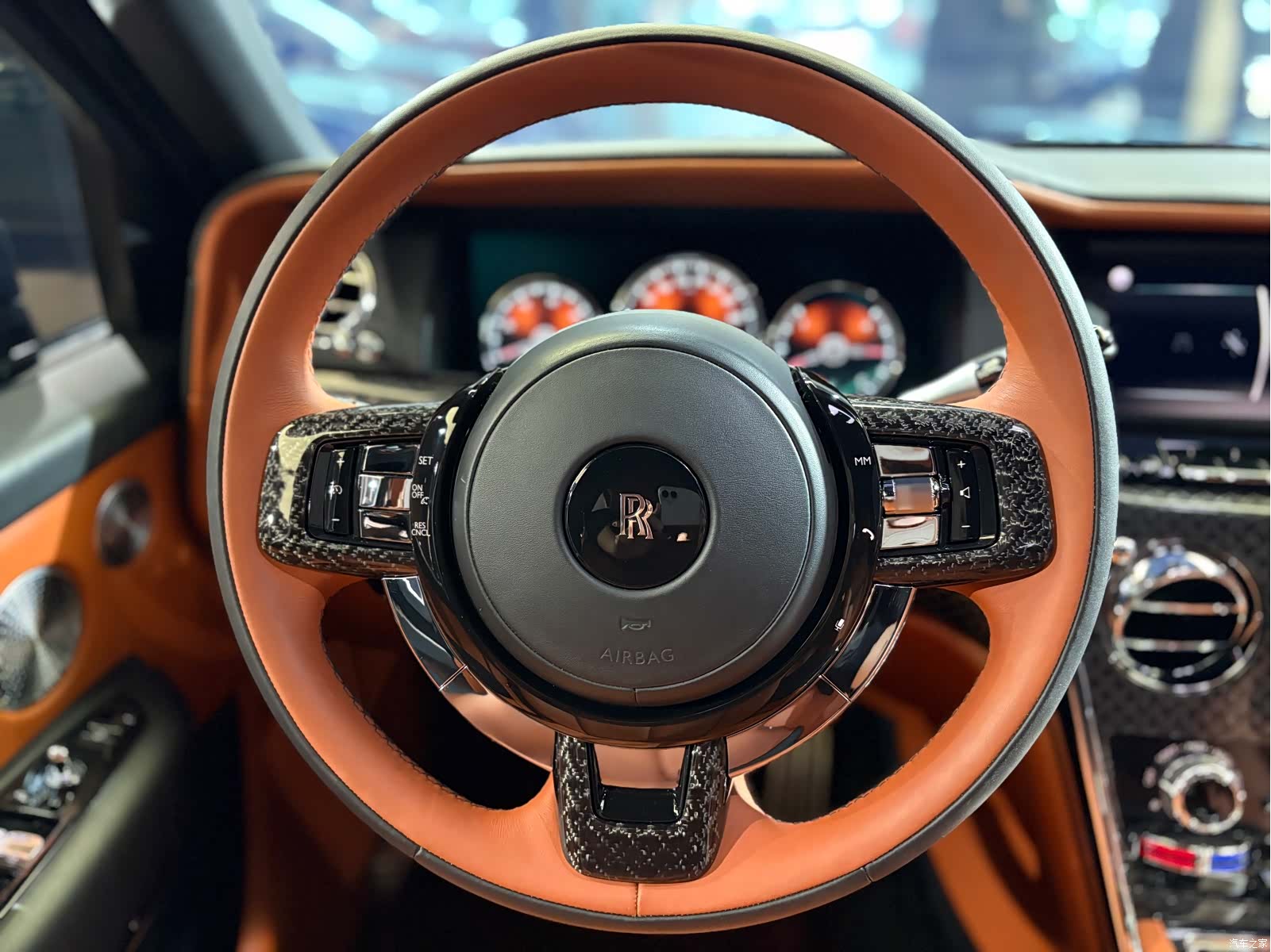 Rolls-Royce Cullinan, 2020 13