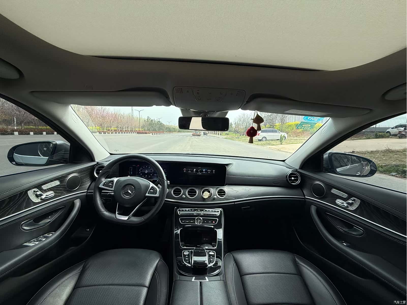 Mercedes-Benz E-Class, 2017 все фото