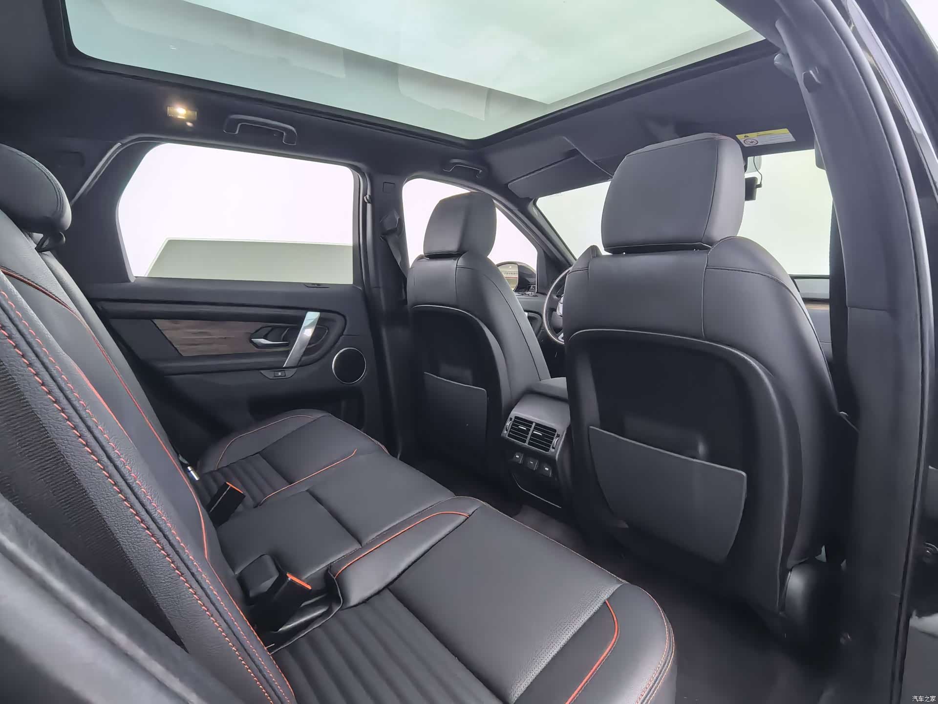 Land Rover Discovery, 2021 7
