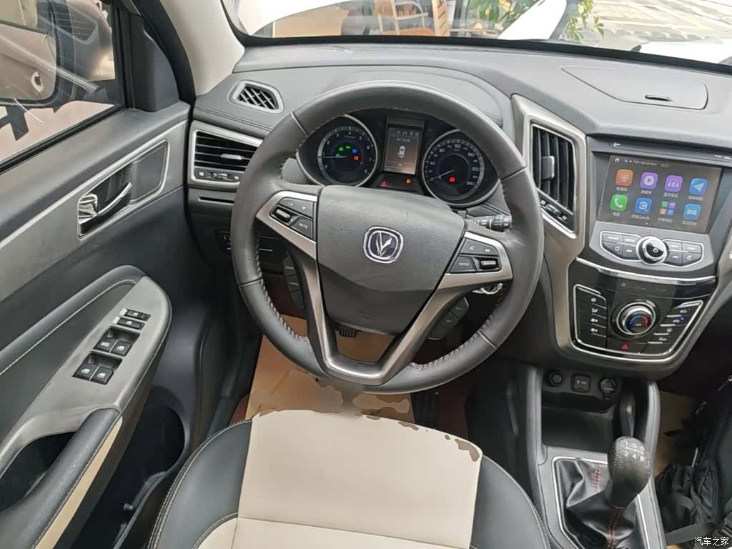 Changan CS35, 2018 11