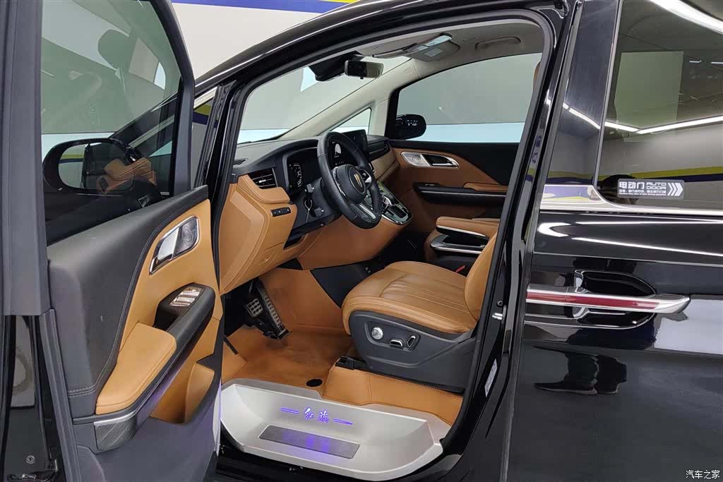 Hongqi HQ9, 2024 9