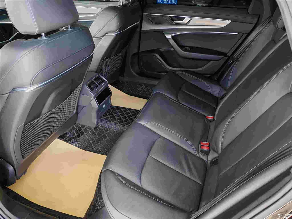 Audi A6L, 2021 7