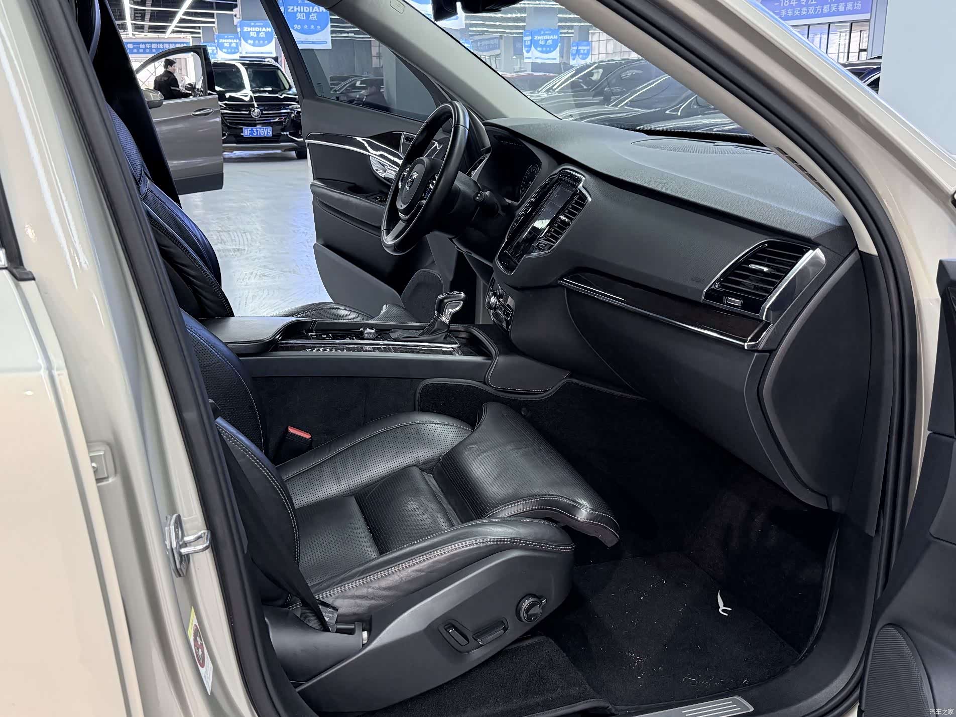 Volvo XC90, 2016 19