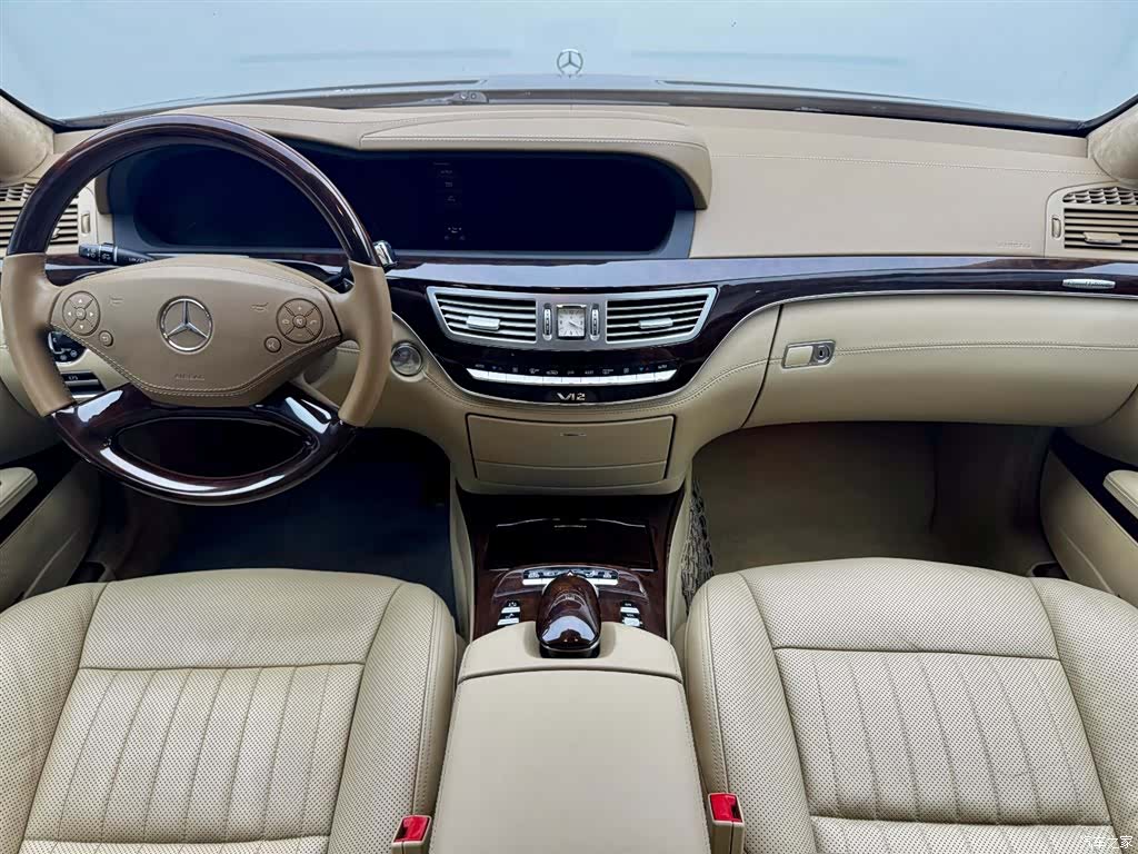 Mercedes-Benz S-Class, 2013 16