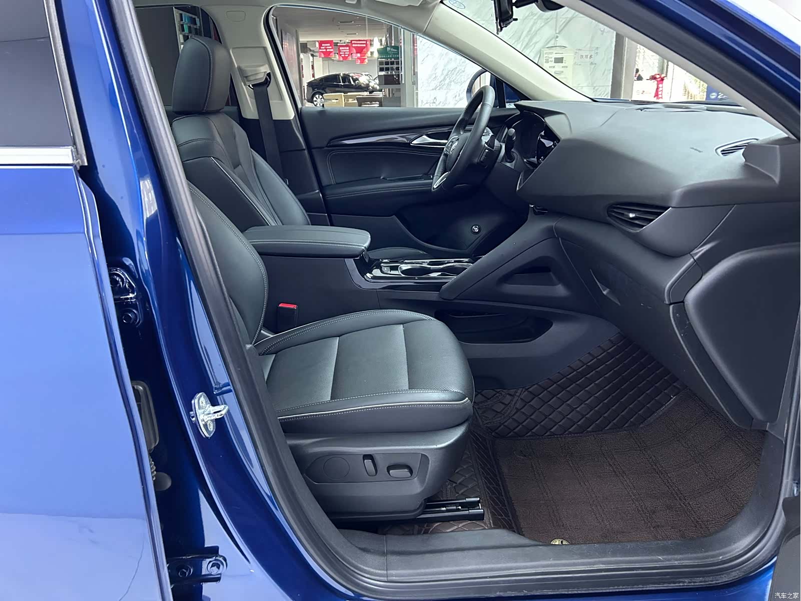 Buick Envision, 2023 10