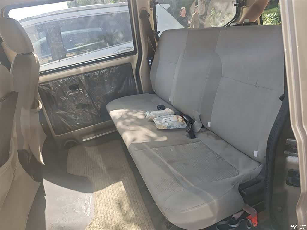 Wuling S, 2018 15