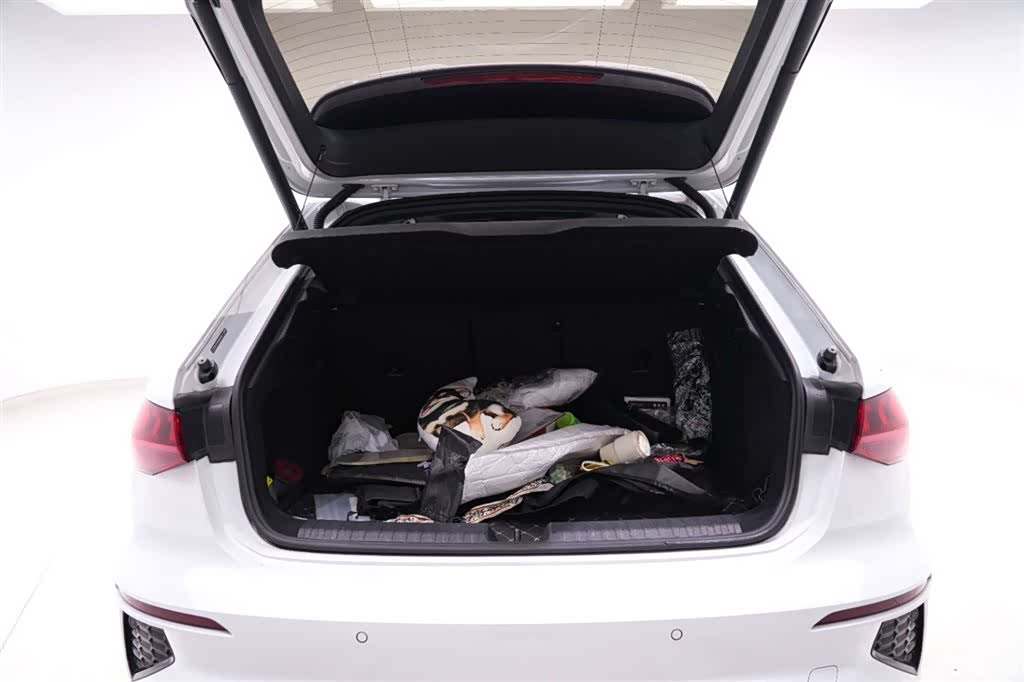 Audi A3, 2023 10