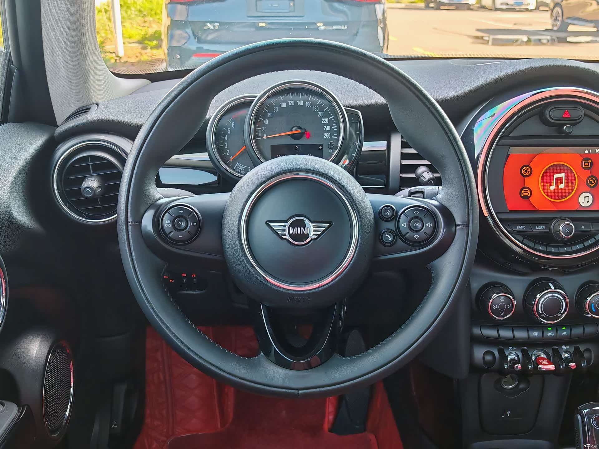 Mini ONE, 2021 22