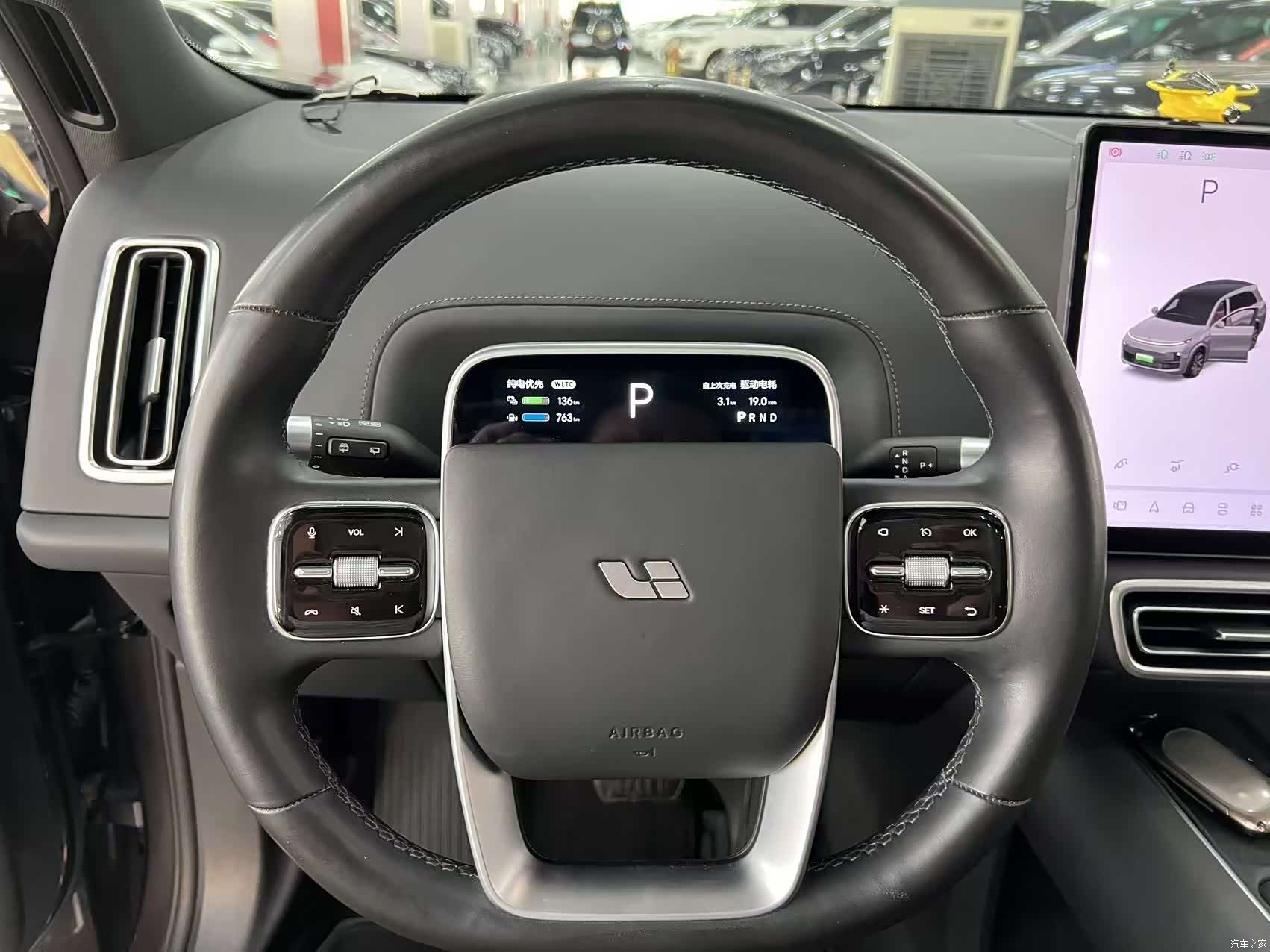 Li Auto L8, 2023 11