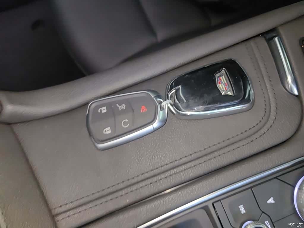 Cadillac XT5, 2020 9