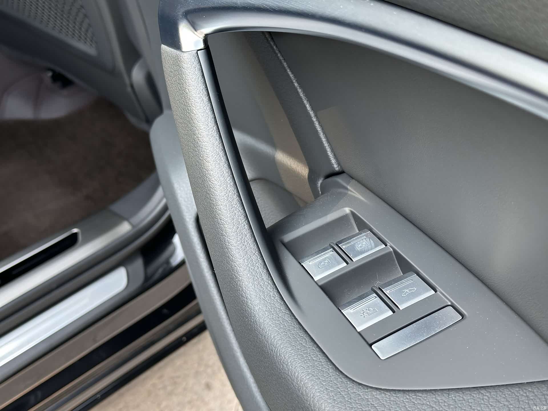 Audi A6L, 2024 24
