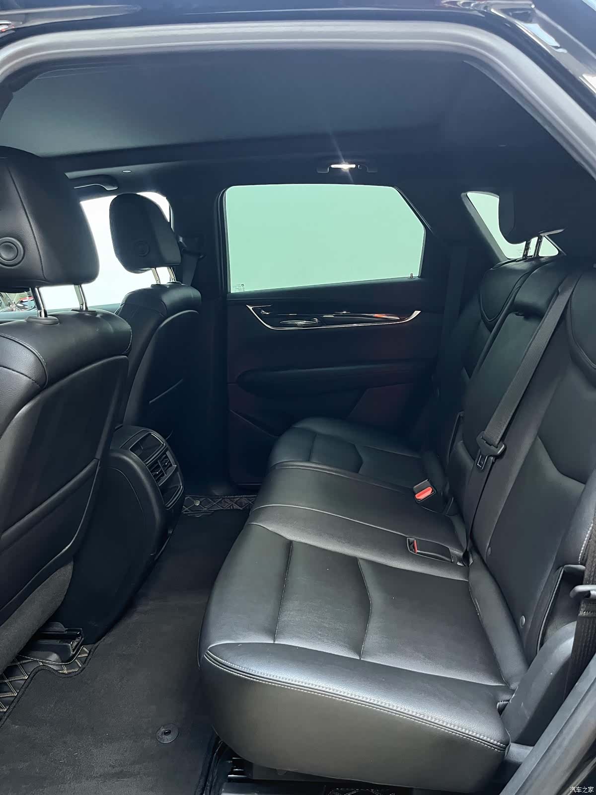 Cadillac XT5, 2022 9