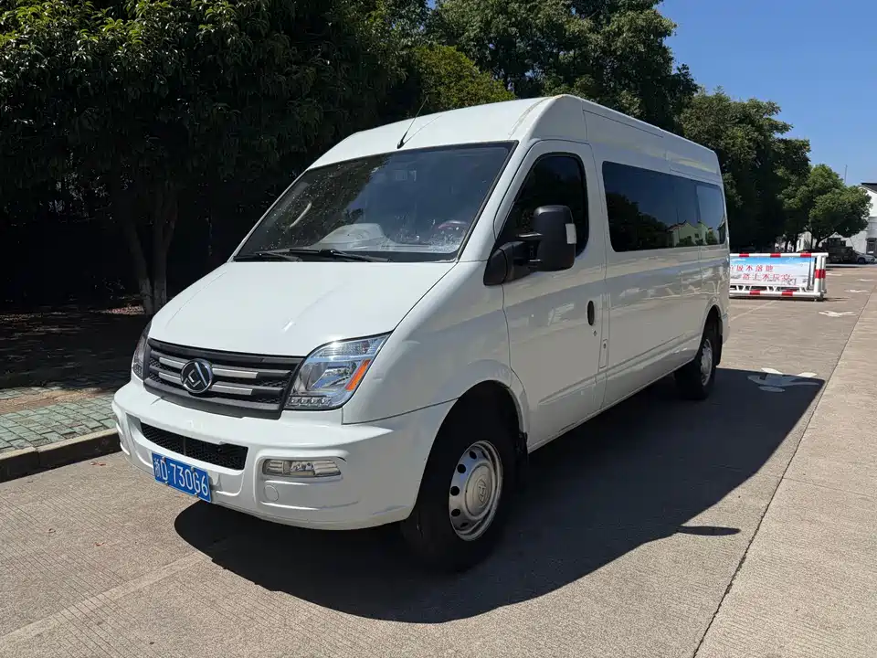 MAXUS Xintu V80