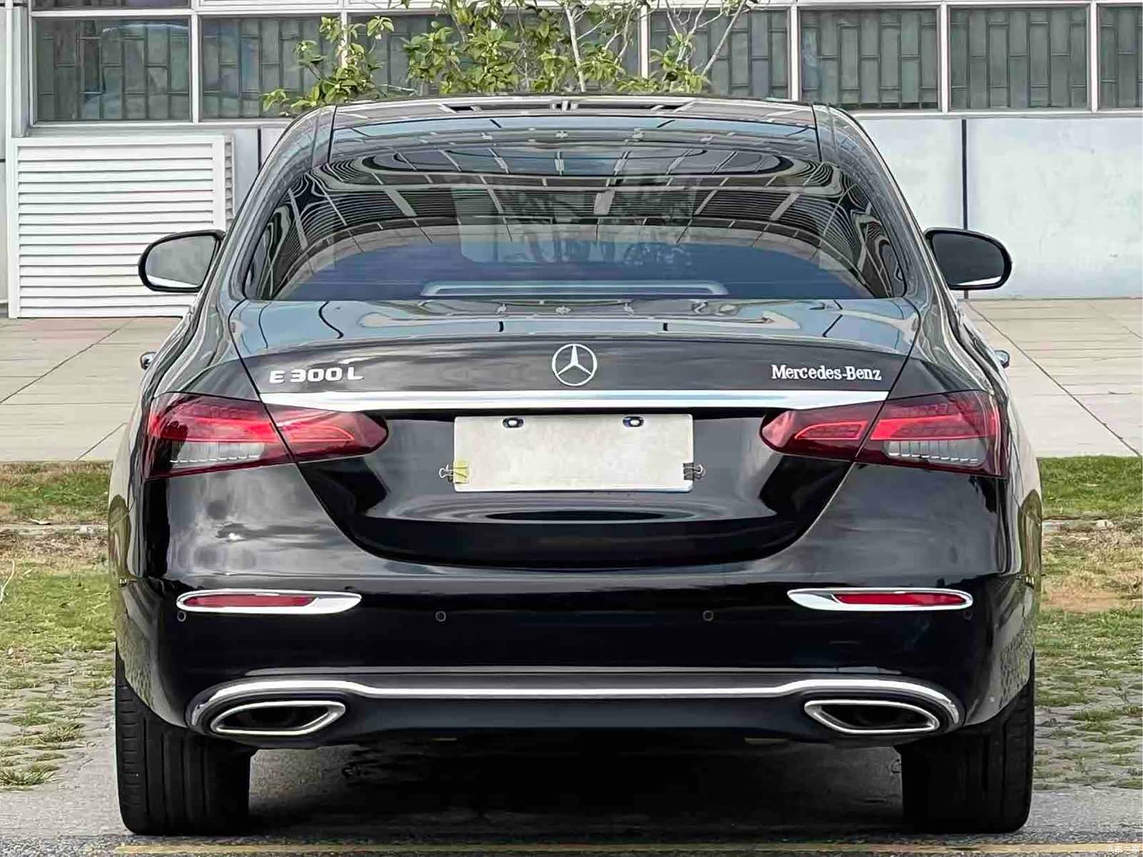 Mercedes-Benz E-Class, 2024 все фото