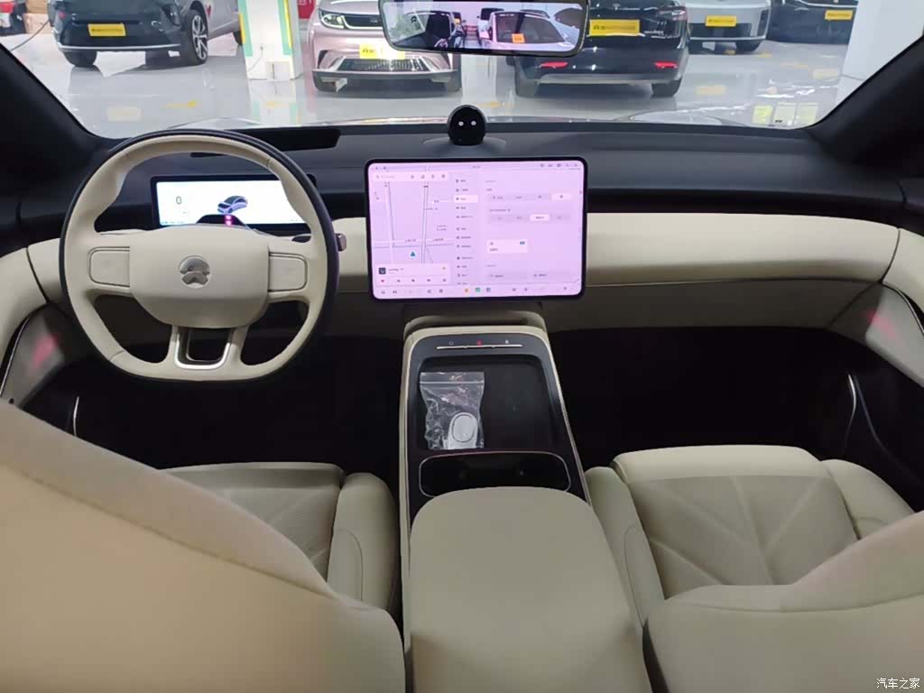 NIO ET5, 2025 10