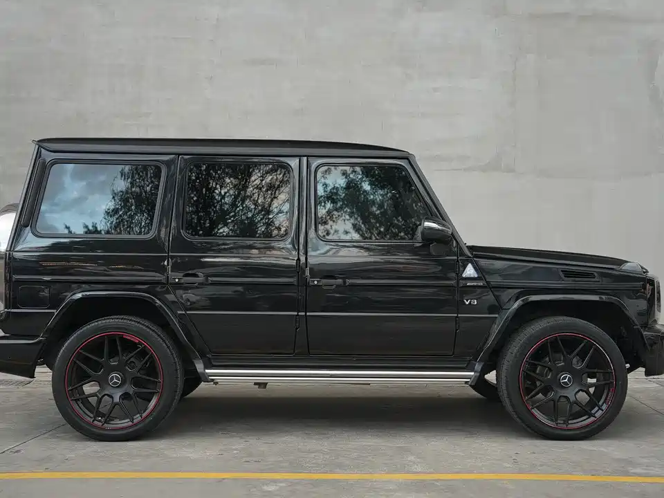 Mercedes-Benz G-class