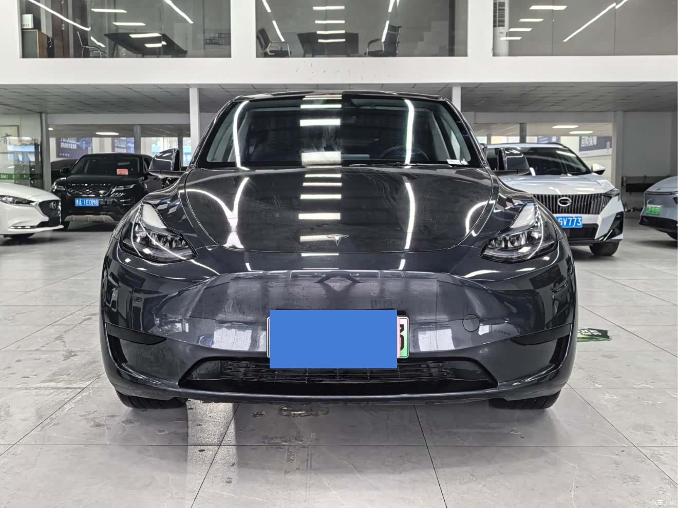 Tesla Model Y, 2025 2