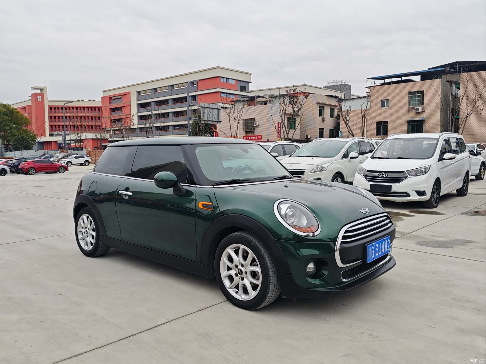 Mini ONE, 2017 3