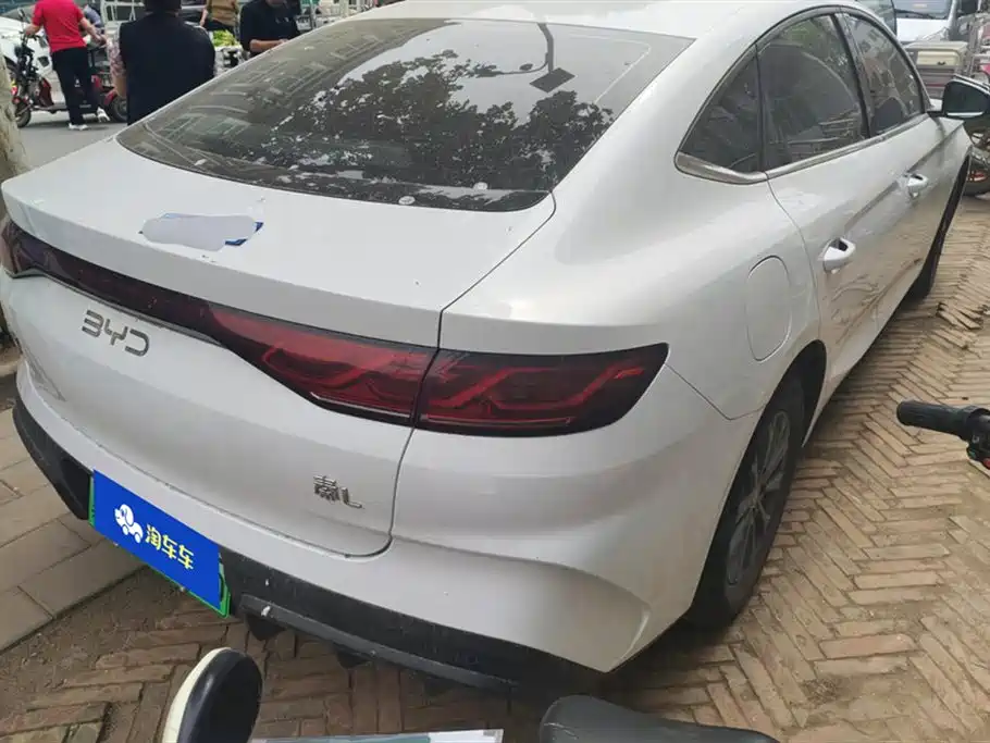 BYD Qin L