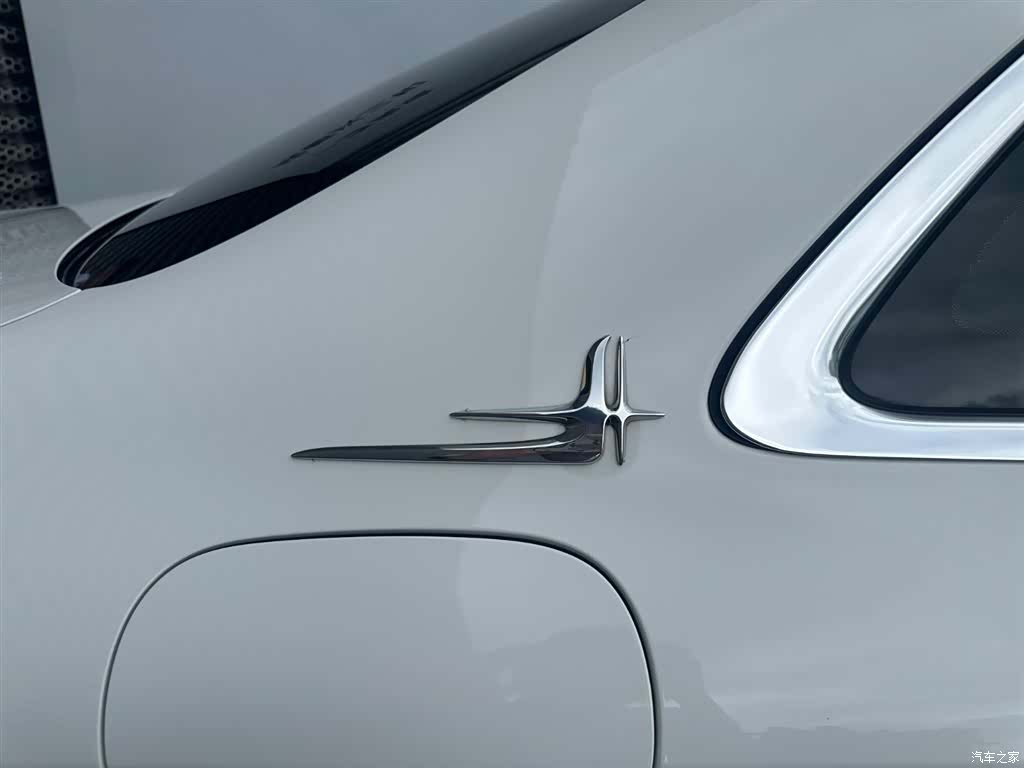 Mercedes-Benz E-Class, 2020 22