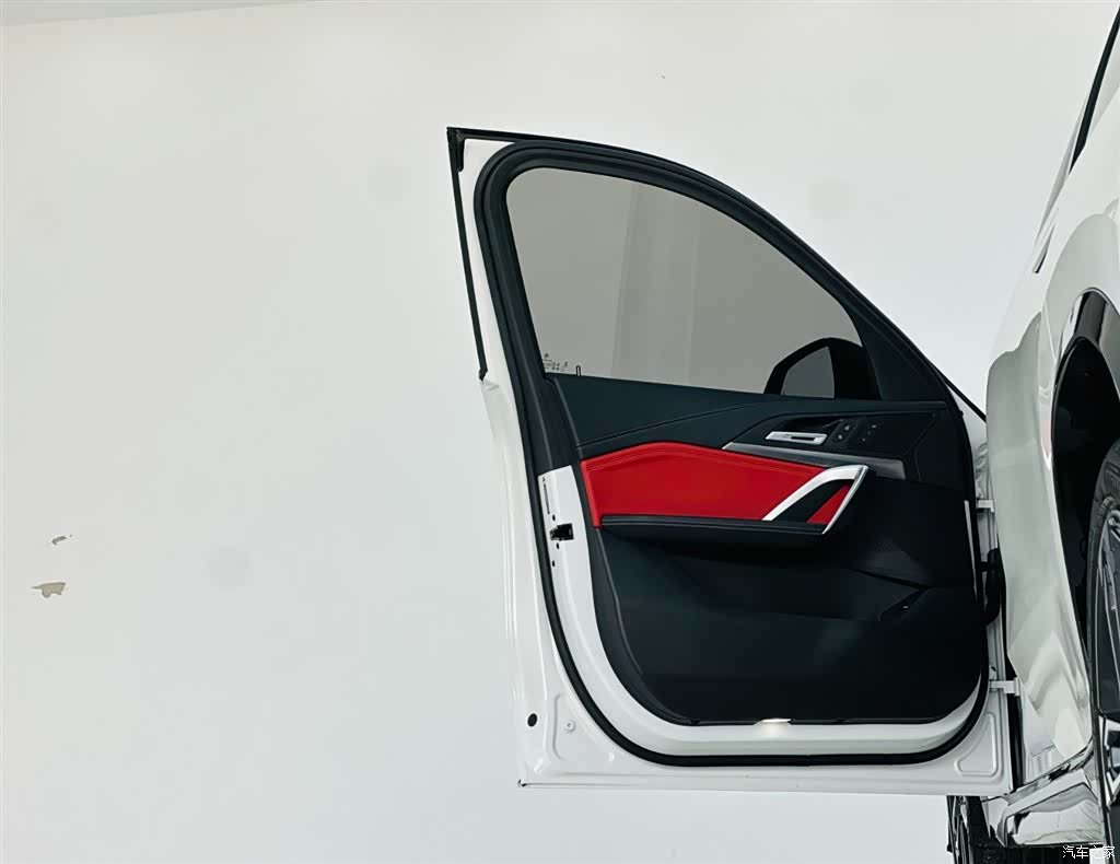 BMW X1, 2023 12