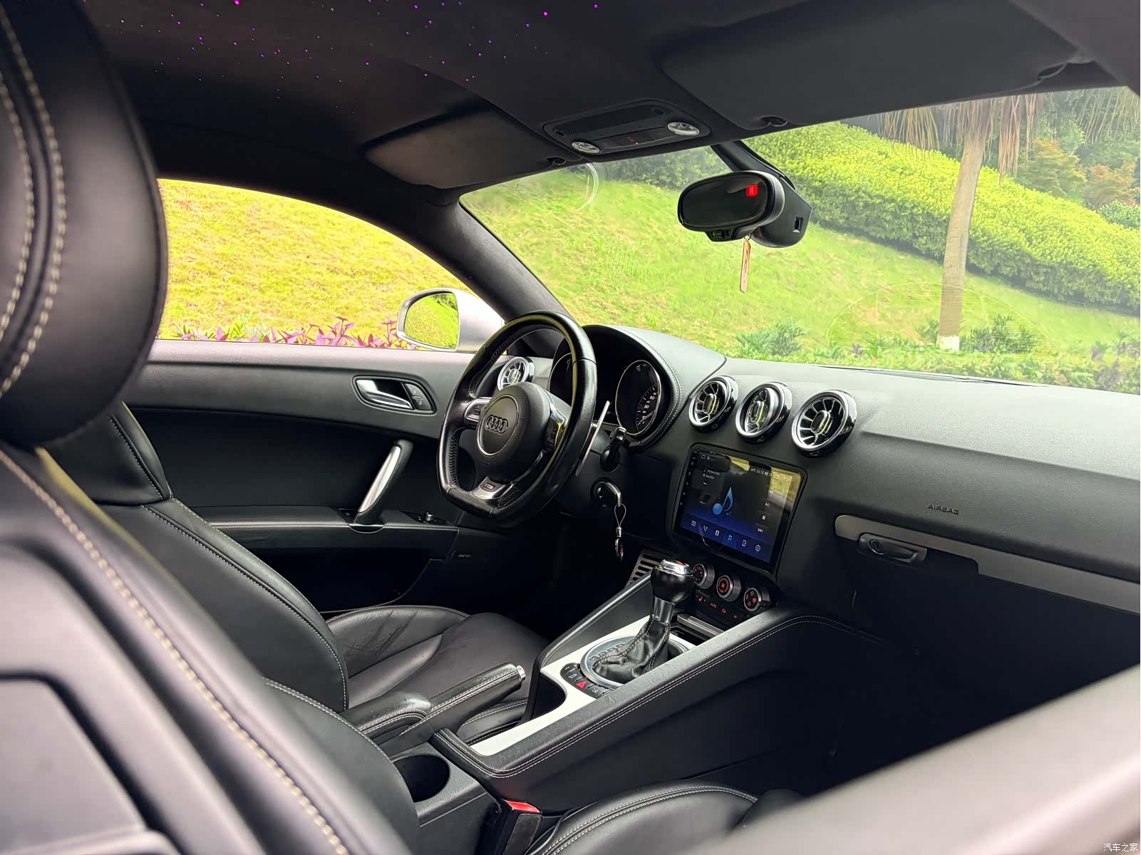 Audi TT, 2011 15