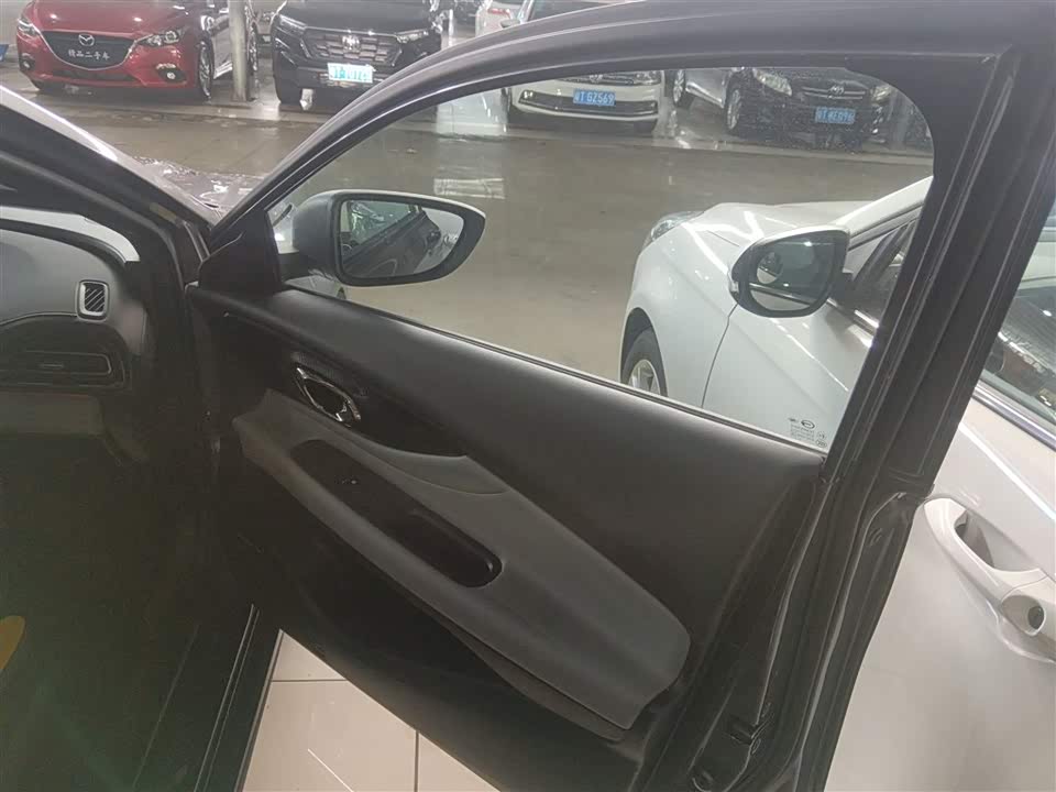 Trumpchi Shadow Leopard