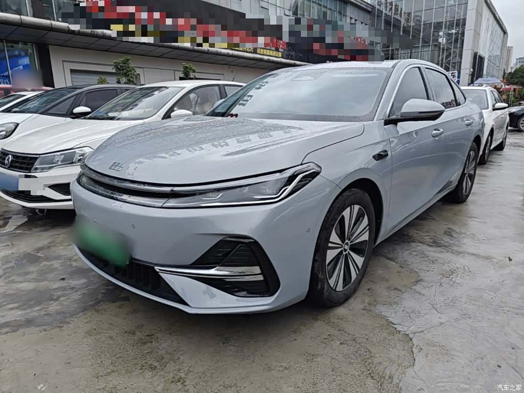 Geely A7, 2025 1