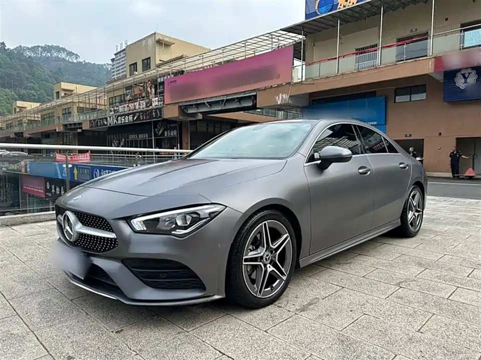 Mercedes-Benz CLA