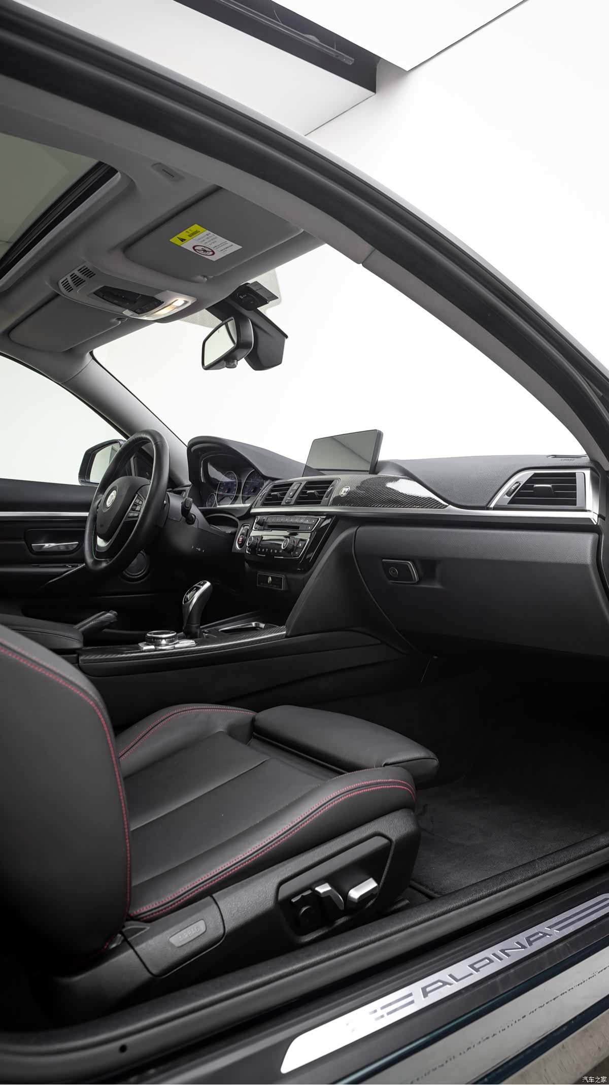 ALPINA B4, 2017 15