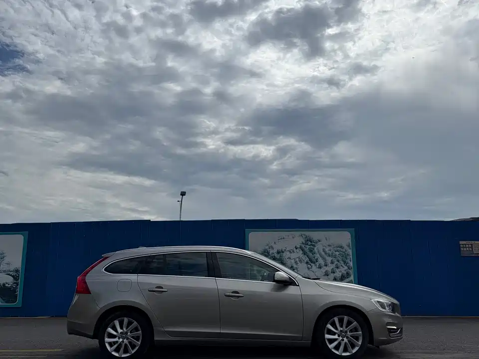 Volvo V60