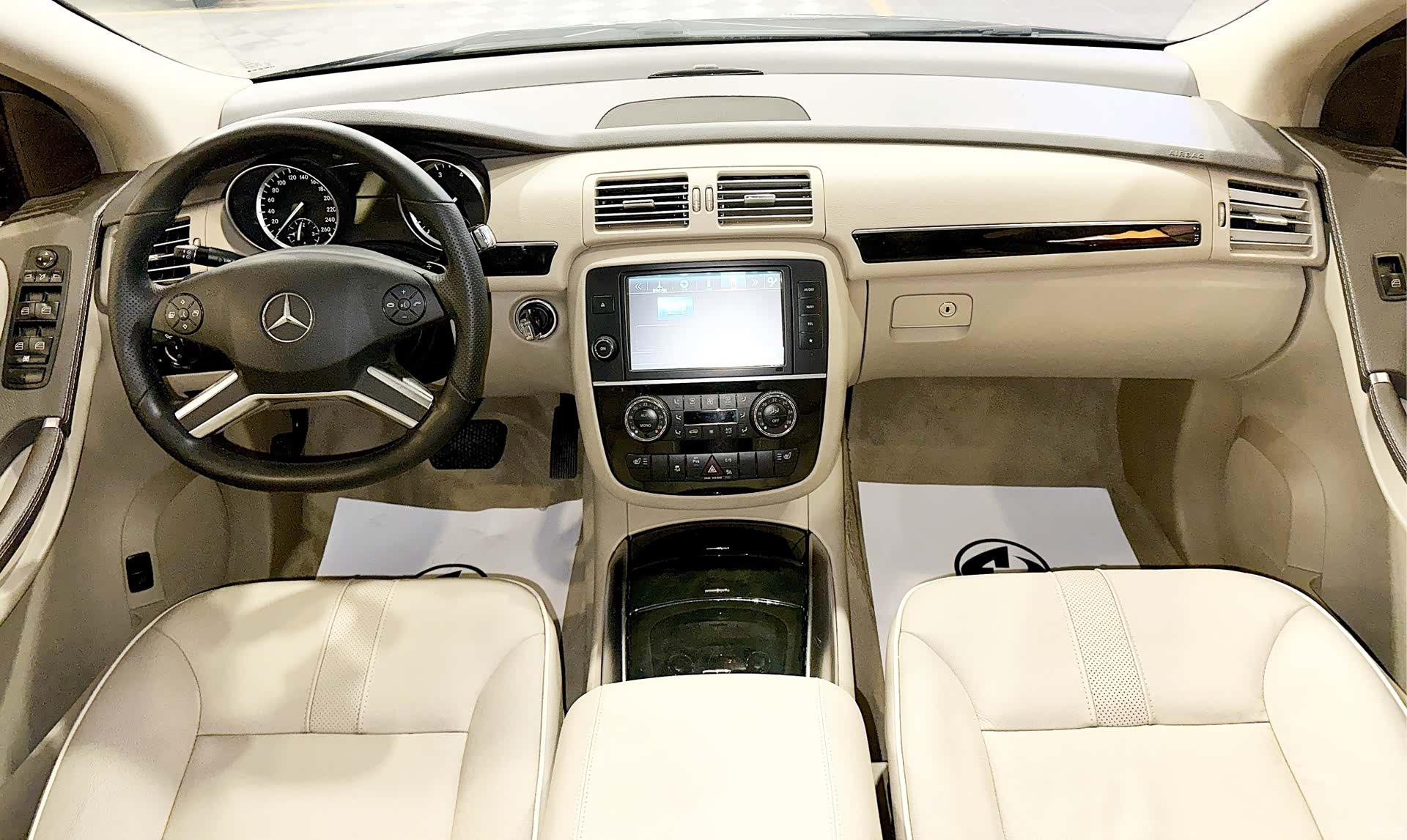 Mercedes-Benz R-Class, 2018 все фото