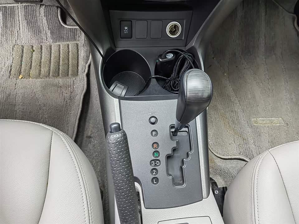 Toyota RAV4 Rongfang