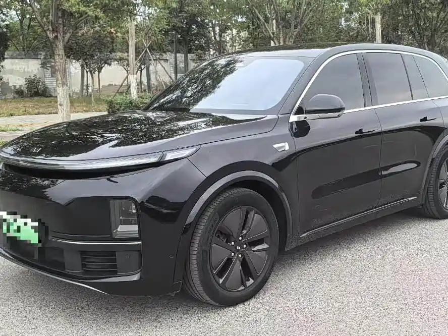 Li Auto Ideal L8