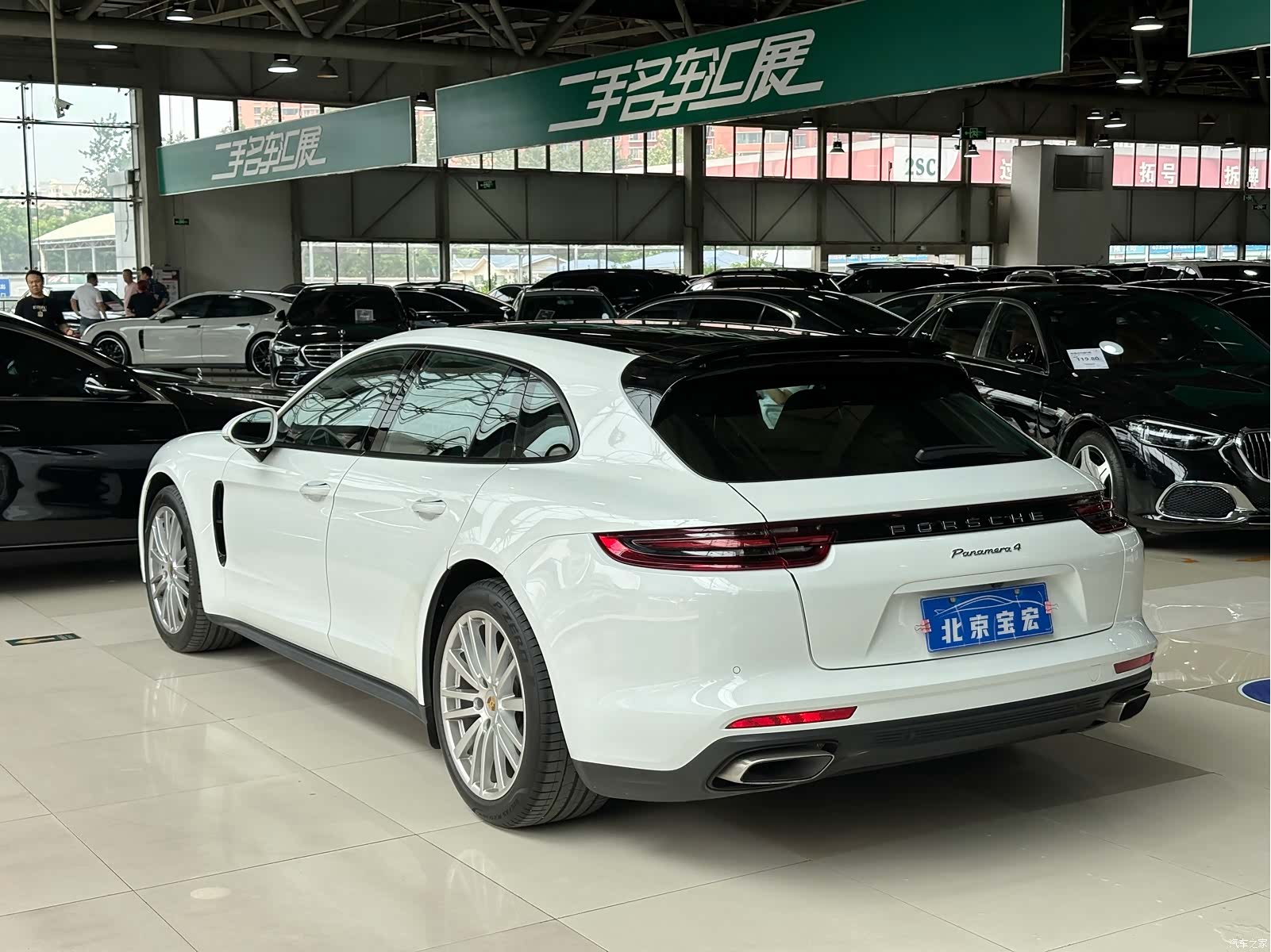 Porsche Panamera, 2018 все фото