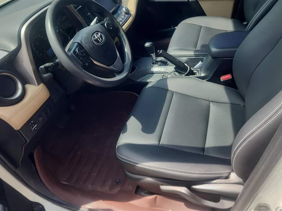 Toyota RAV4 Rongfang
