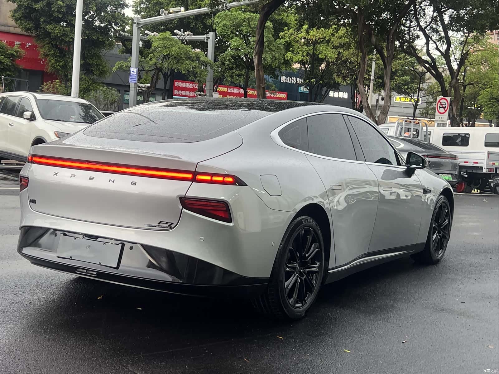 Xpeng P7, 2020 17
