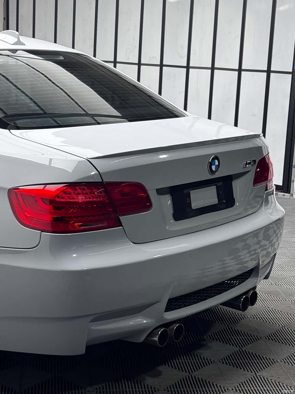 BMW M3, 2011 17