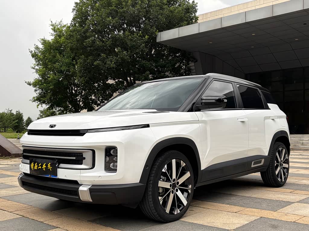 Geely ICON
