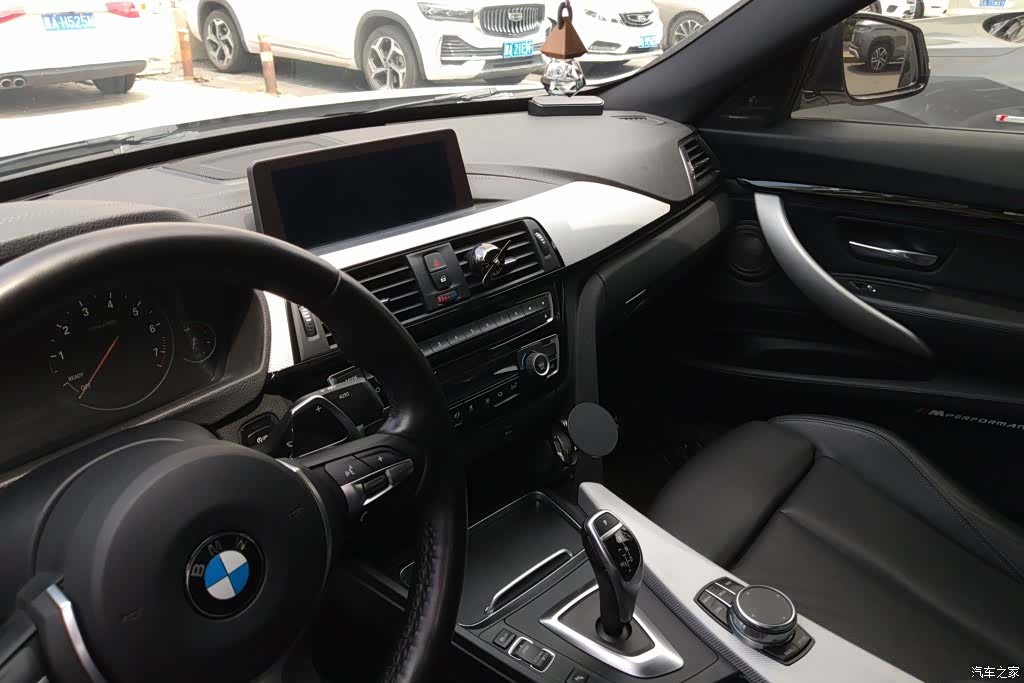 BMW 3 Series, 2018 13