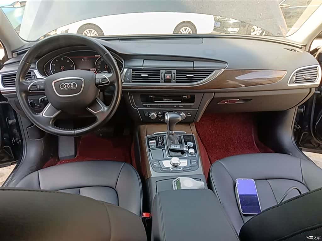 Audi A6L, 2014 10