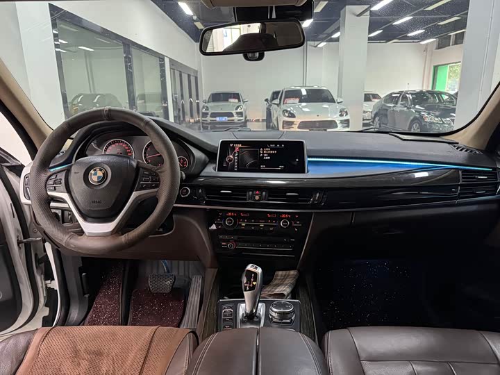BMW X5 2014 xDrive35i Leading