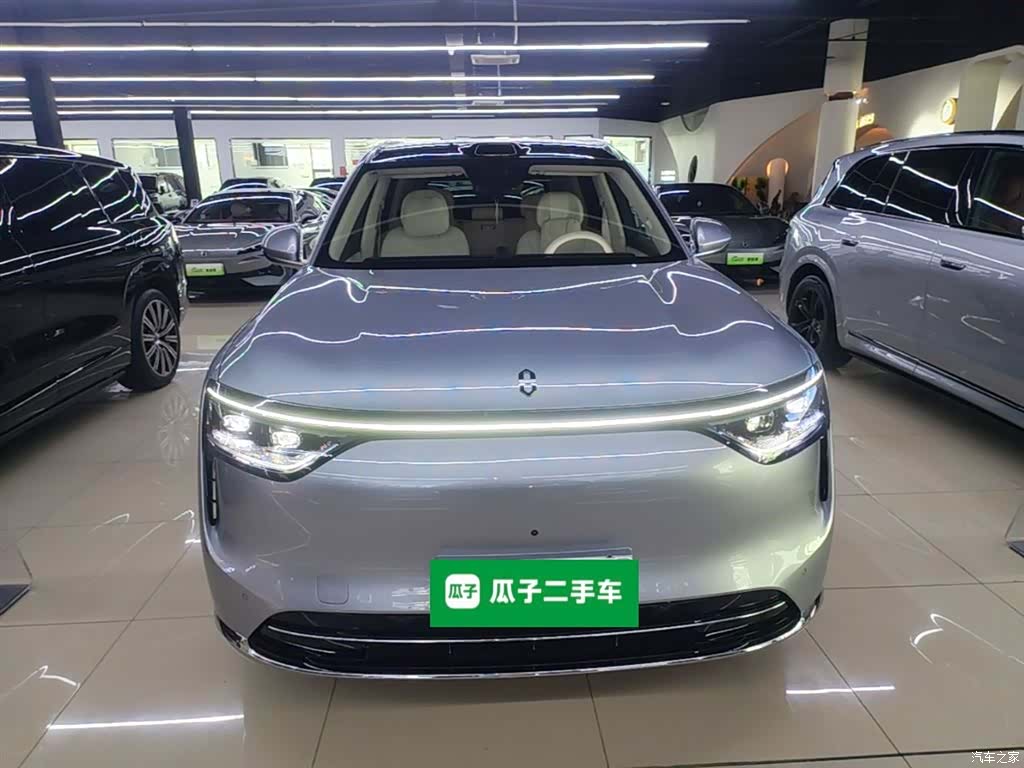 AITO M8, 2026 3