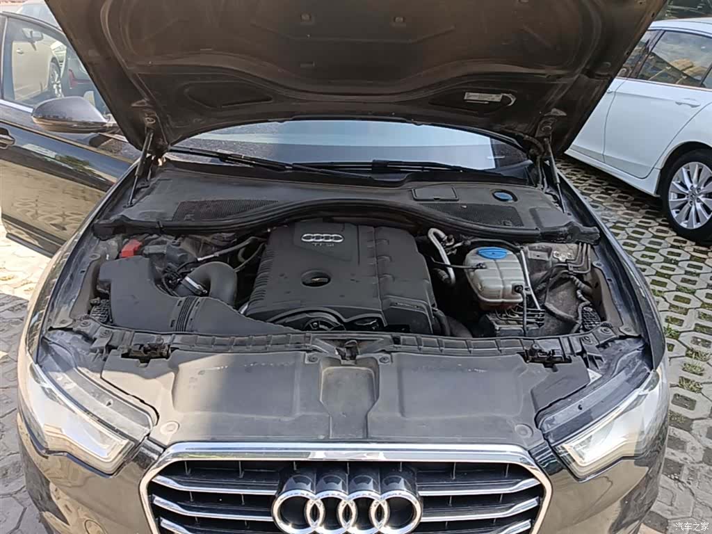 Audi A6L, 2014 20