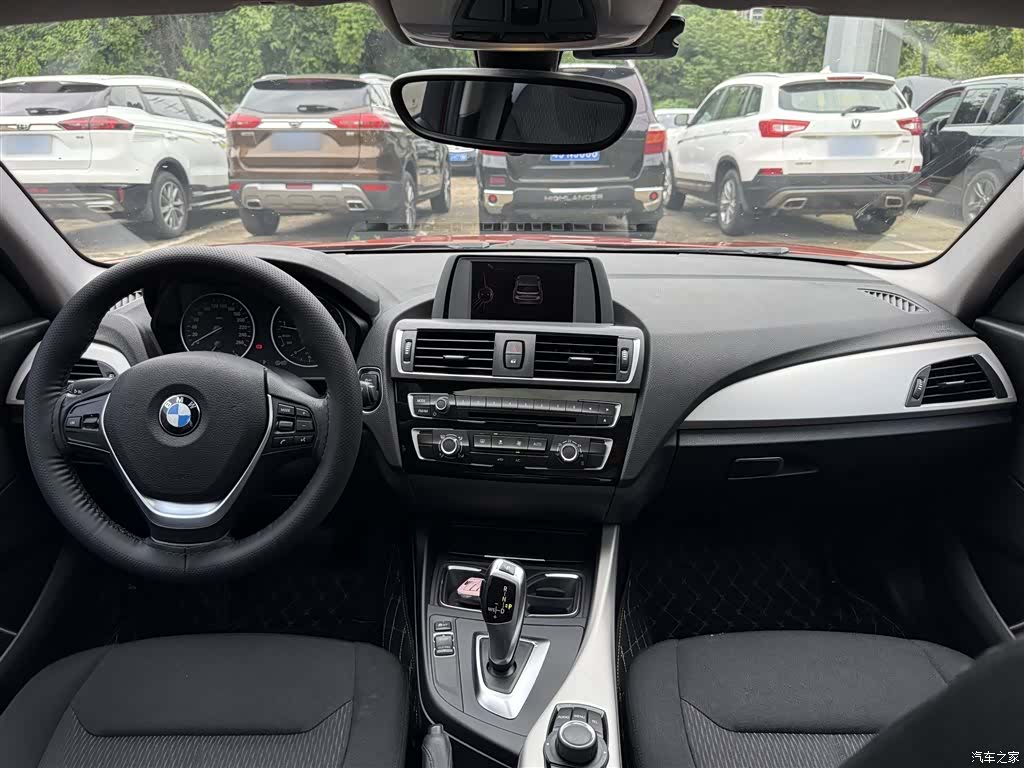 BMW 1 Series, 2016 10