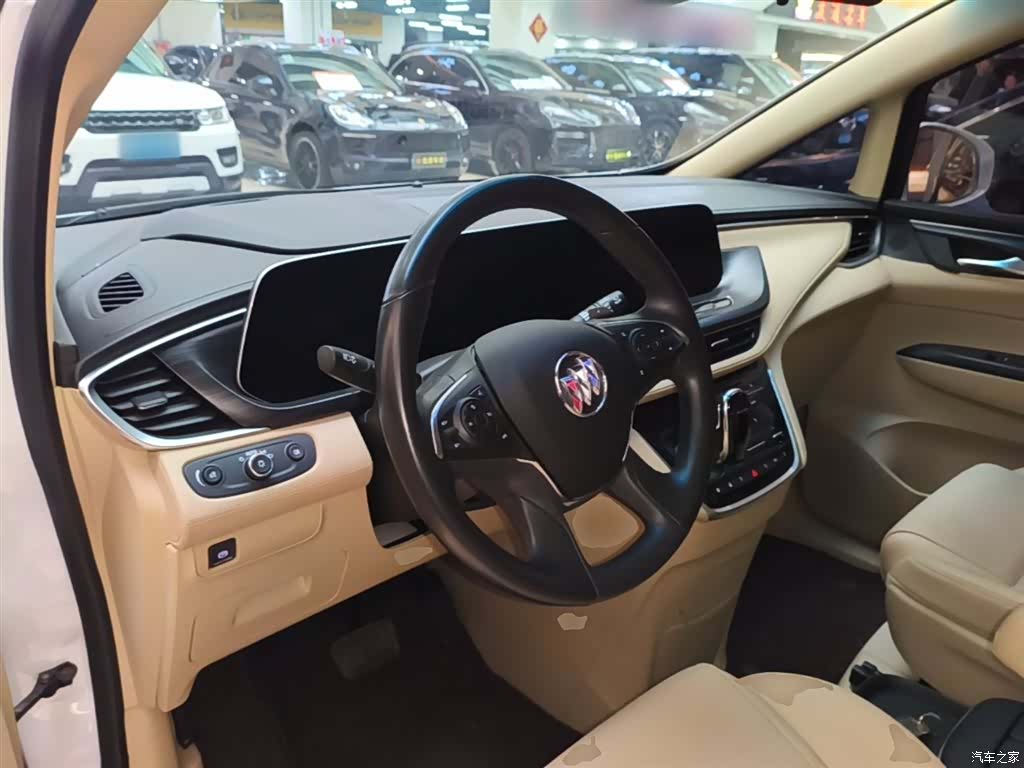 Buick GL8, 2022 10