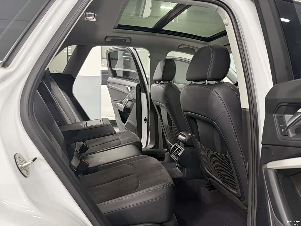 Audi Q3, 2022 14