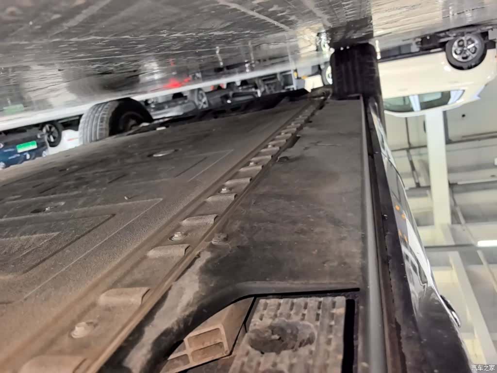 Hongqi 08, 2024 22