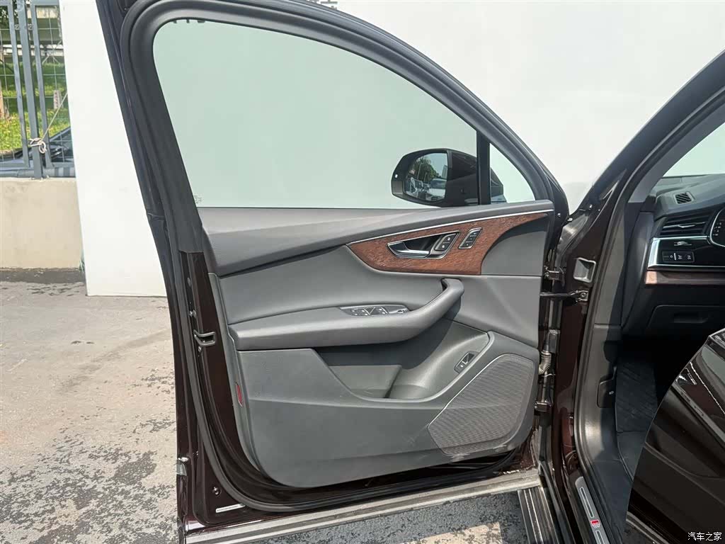 Audi Q7, 2021 15
