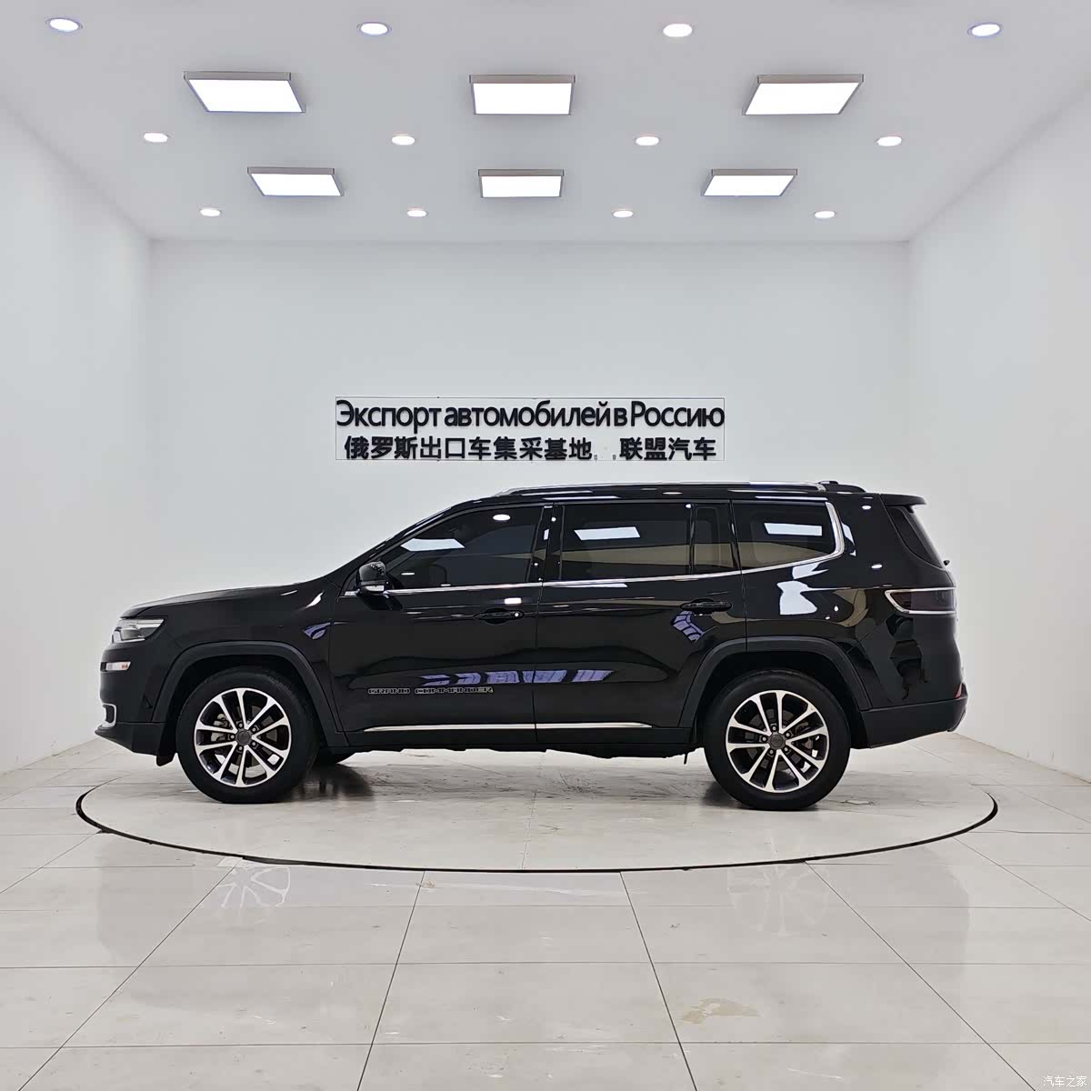 Jeep Grand Commander, 2019 все фото